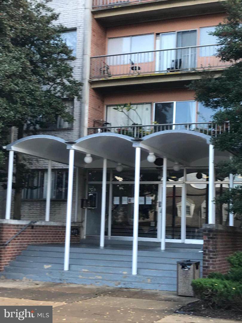 401 Armistead Street - Photo 1
