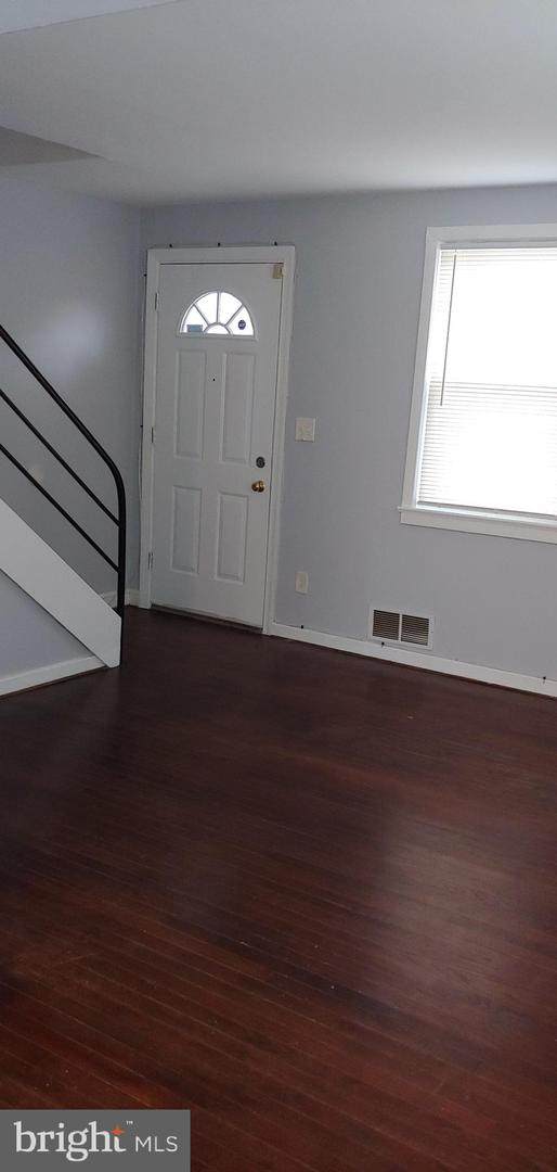 2800 Iverson Street - Photo 1