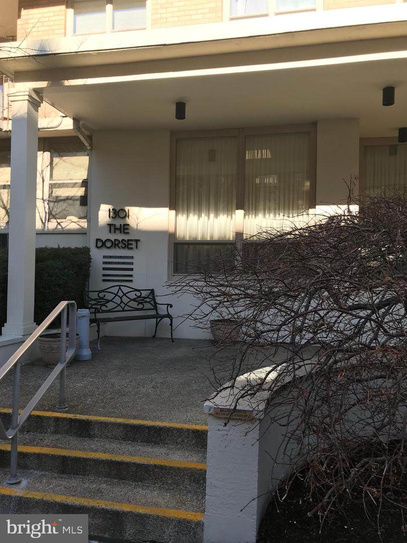 1301 Harrison Street - Photo 1