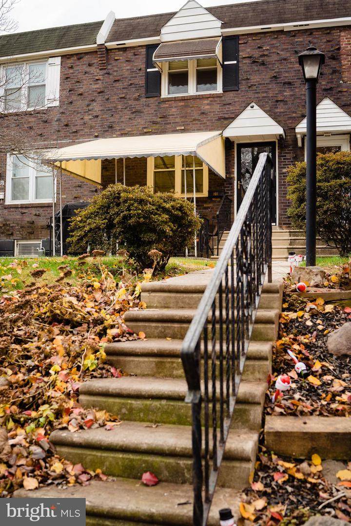 414 Rively Avenue - Photo 1