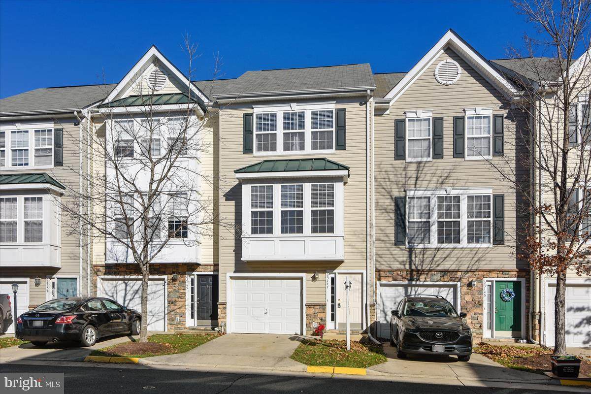 23147 Blackthorn Square - Photo 1