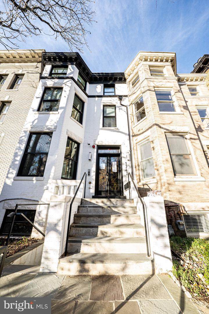 1747 T Street - Photo 1