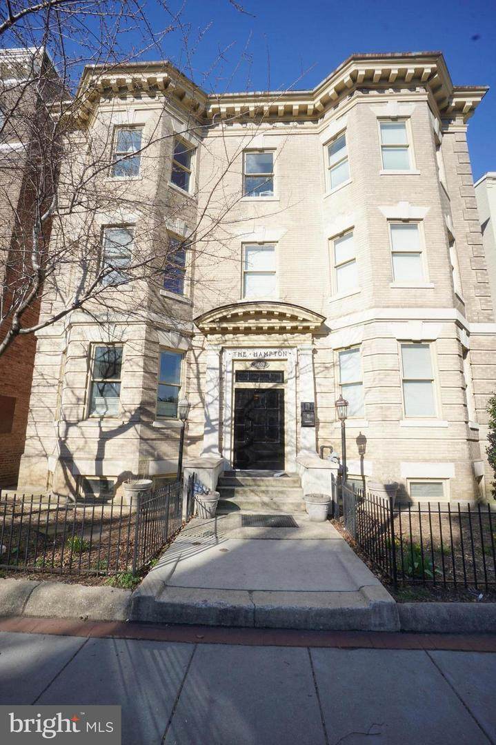 1740 18TH Street - Photo 1