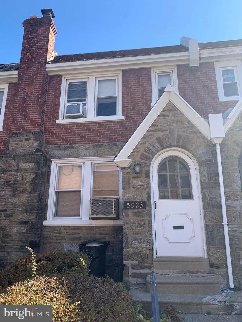 5623 20TH Street - Photo 1