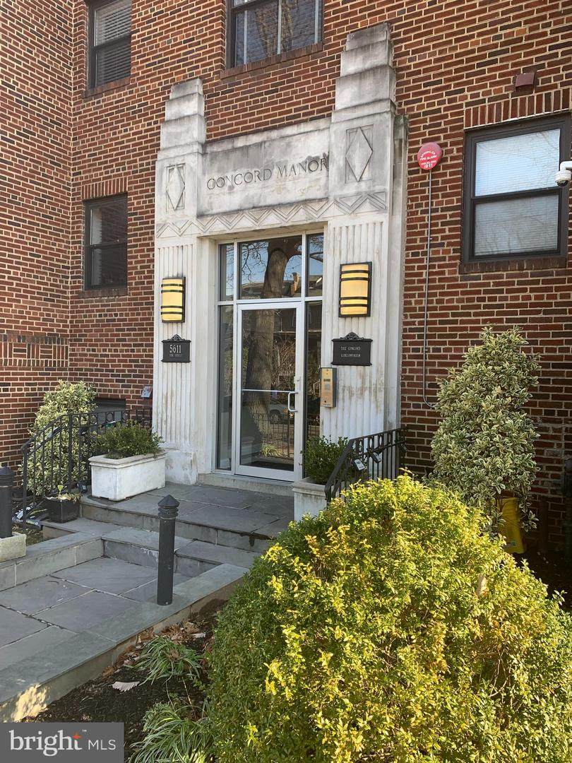 5611 5TH Street - Photo 1