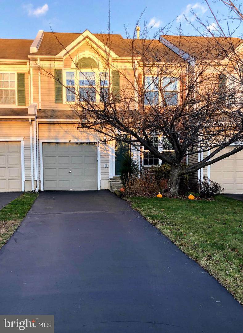 32 Camellia Court - Photo 1
