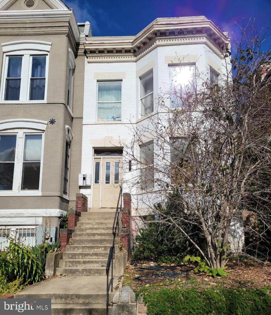 23 R Street - Photo 1