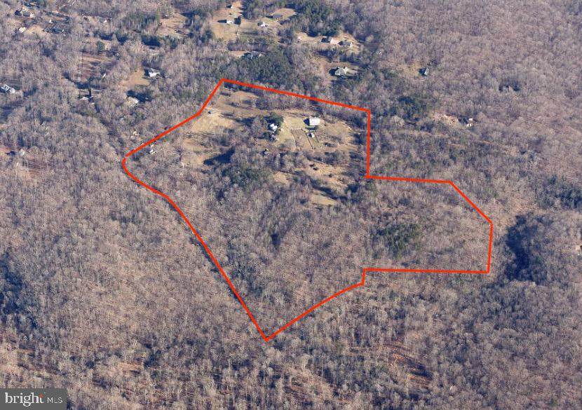 807 Holly Corner Road - Photo 1