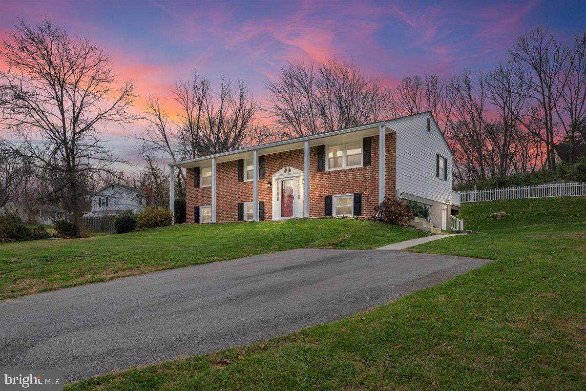 1315 Ashburton Drive - Photo 1