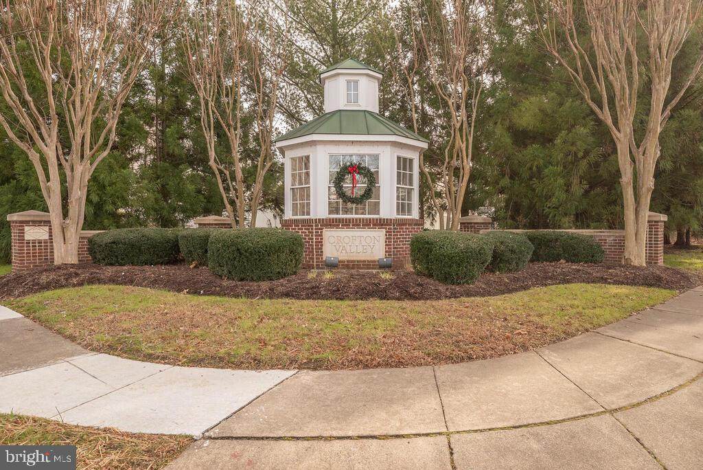 914 Sand Brook Court - Photo 1
