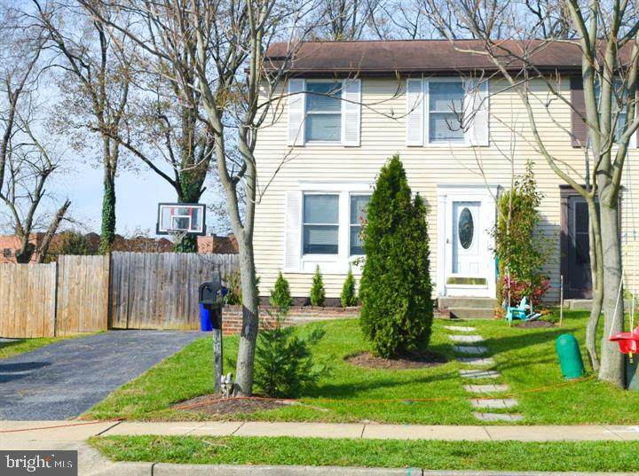 1573 Carey Place - Photo 1