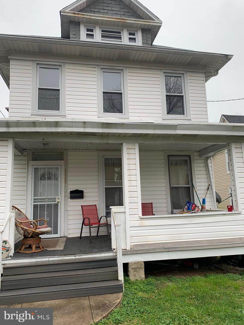 4605 Elsrode Avenue - Photo 1