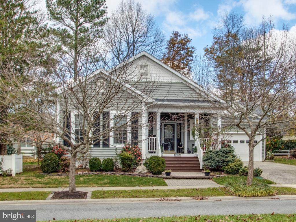 32796 Greens Way - Photo 1