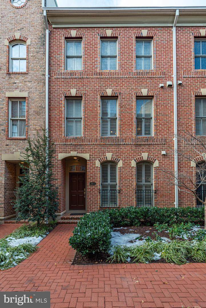 2331 Boston Street - Photo 1