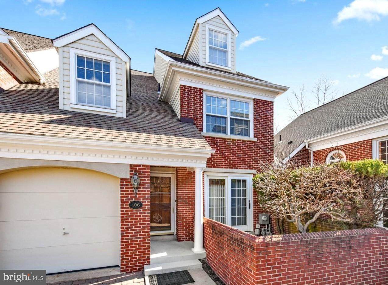 106 Derby Court - Photo 1