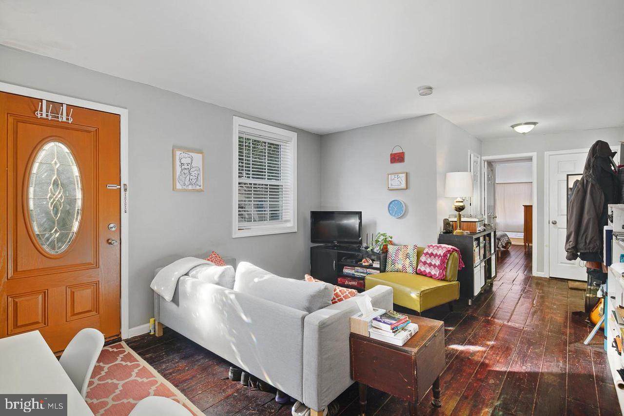 865 Lawrence Street - Photo 1