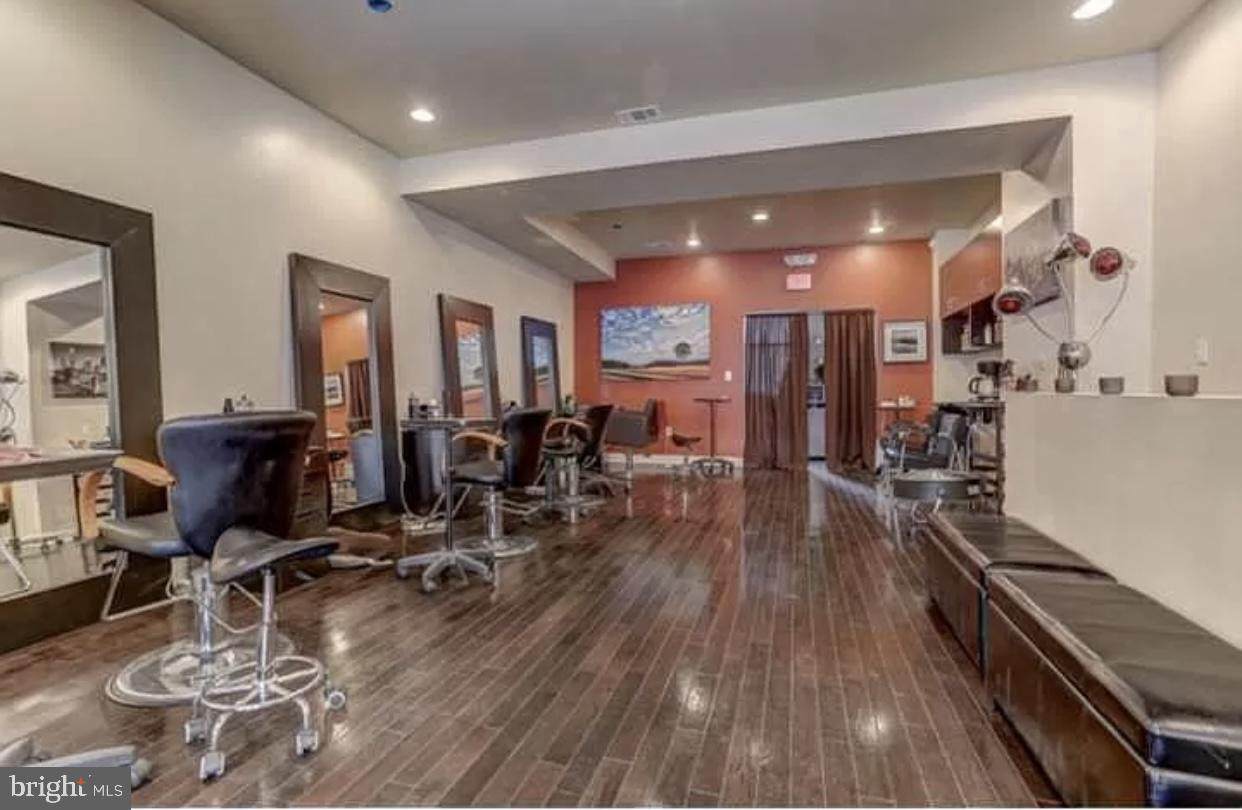 752 4TH Street - Photo 1