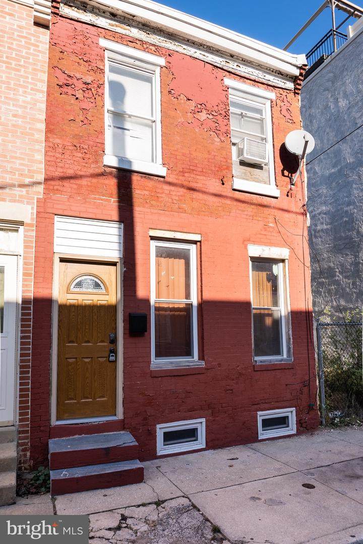 2305 Montrose Street - Photo 1
