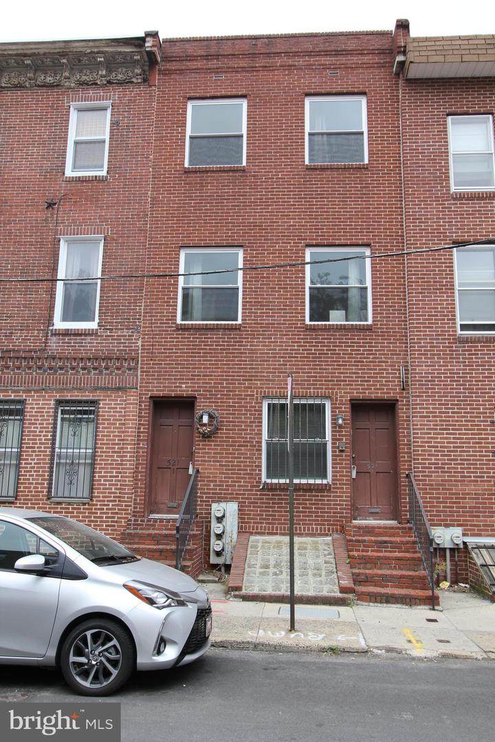 521 17TH Street - Photo 1