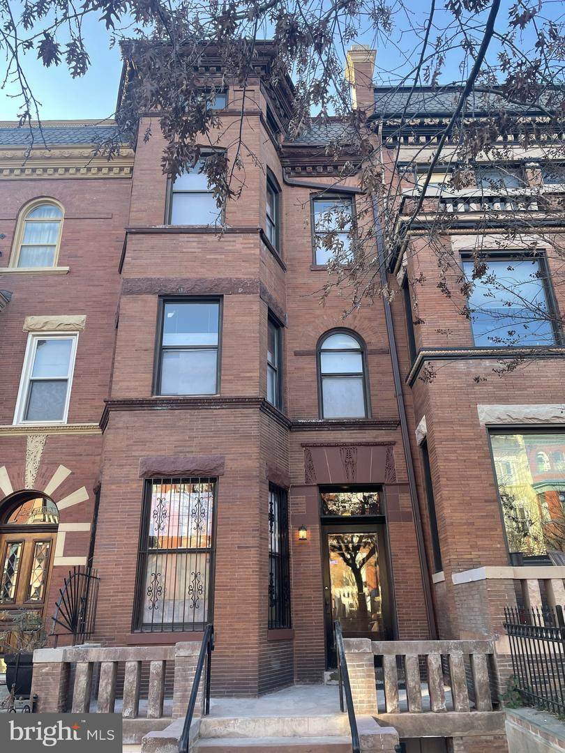 2310 1ST Street - Photo 1