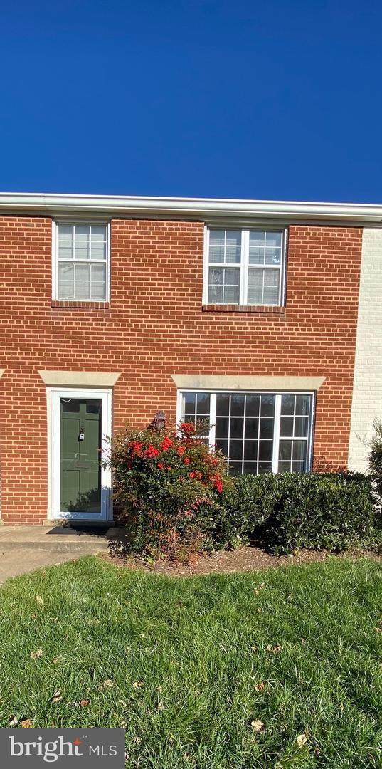 3743 Jason Avenue - Photo 1
