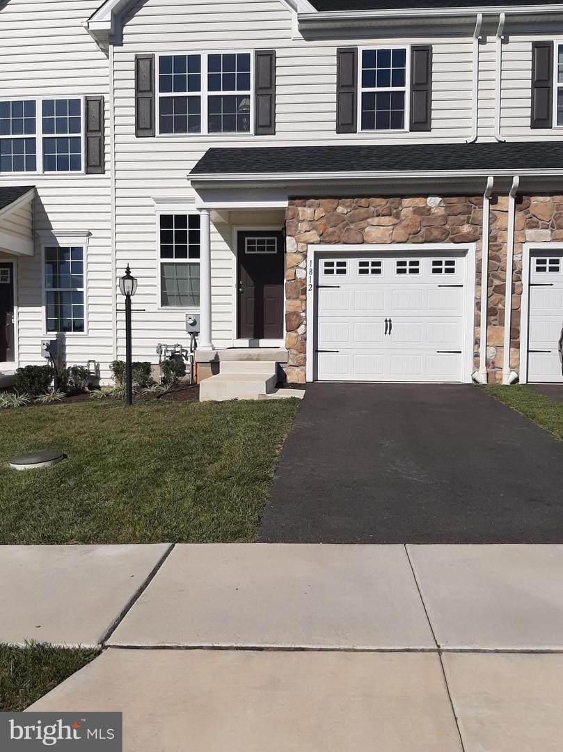 425 Cherry Blossom Lane - Photo 1