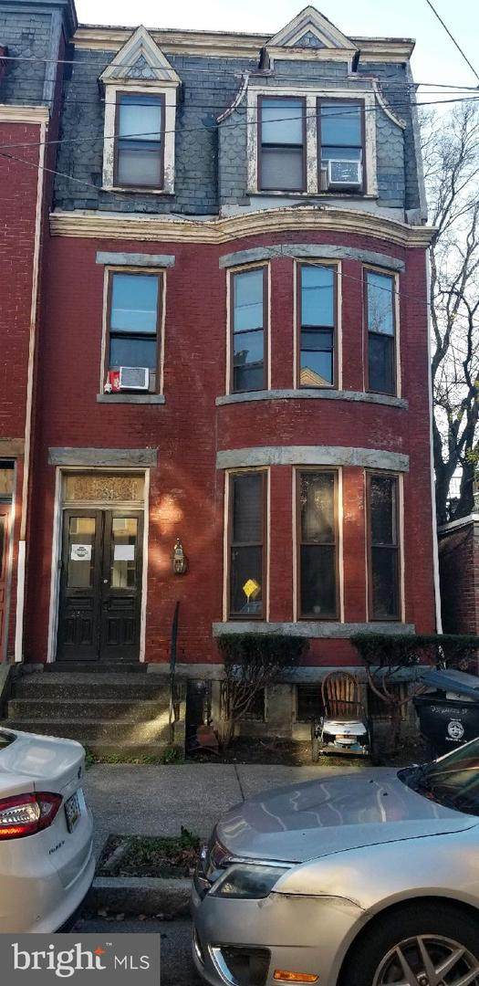 231 Harris Street - Photo 1