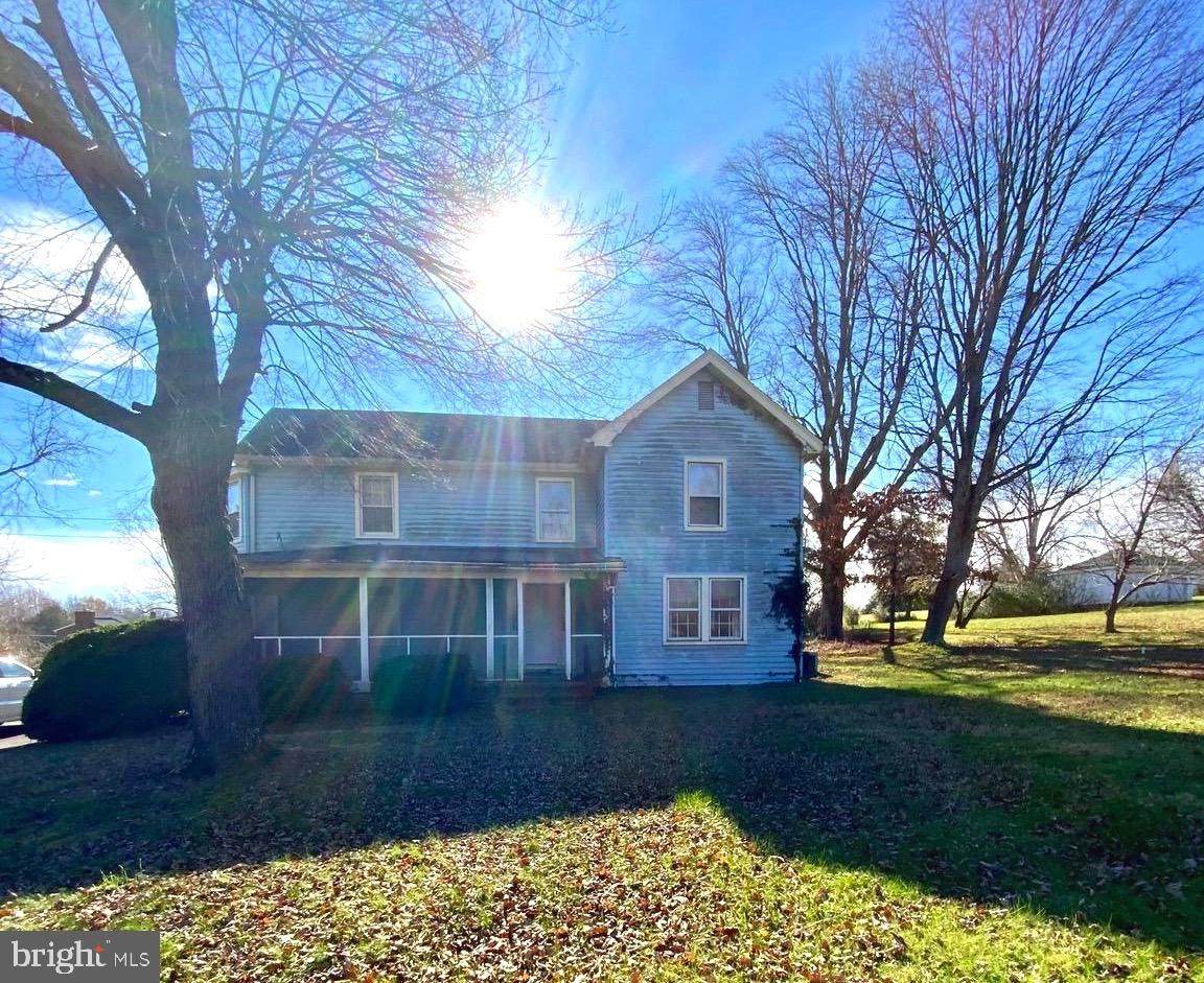 893 Kinsale Rd - Photo 1