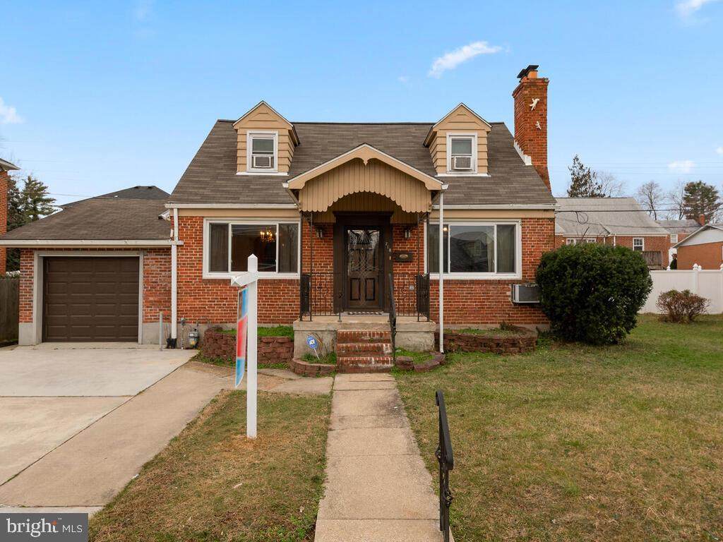 718 Westhills Parkway - Photo 1