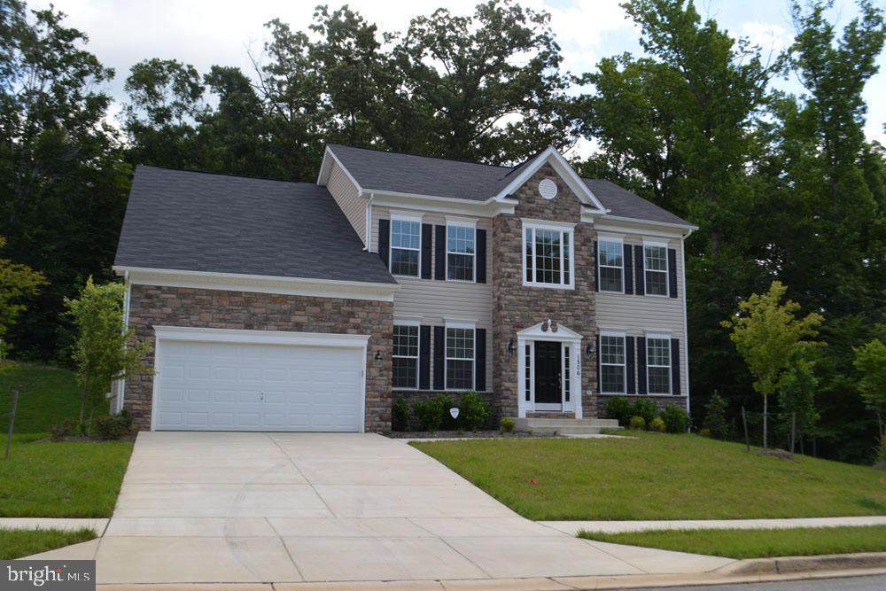 25028 Oak Drive - Photo 1