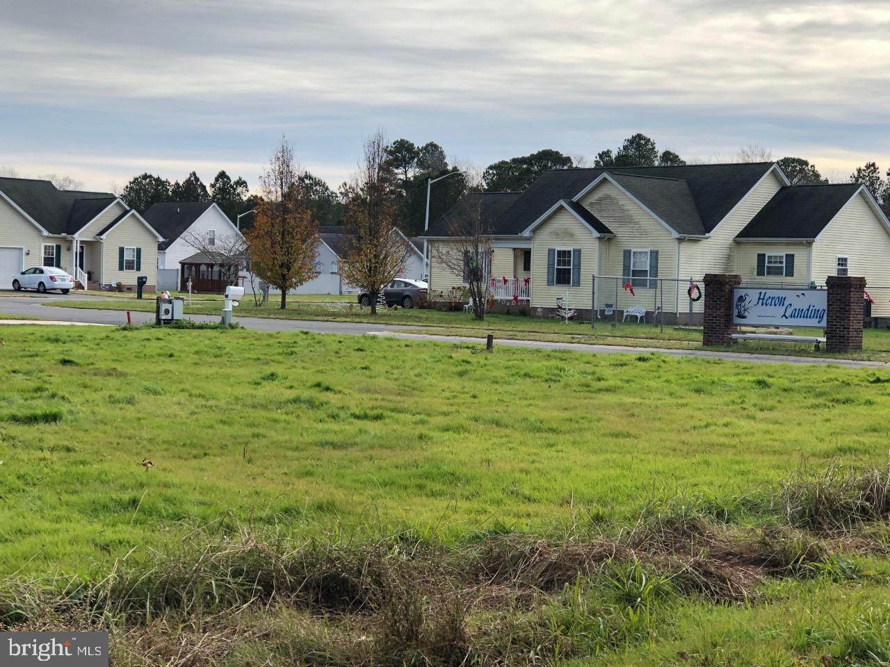1 Heron Way - Photo 1
