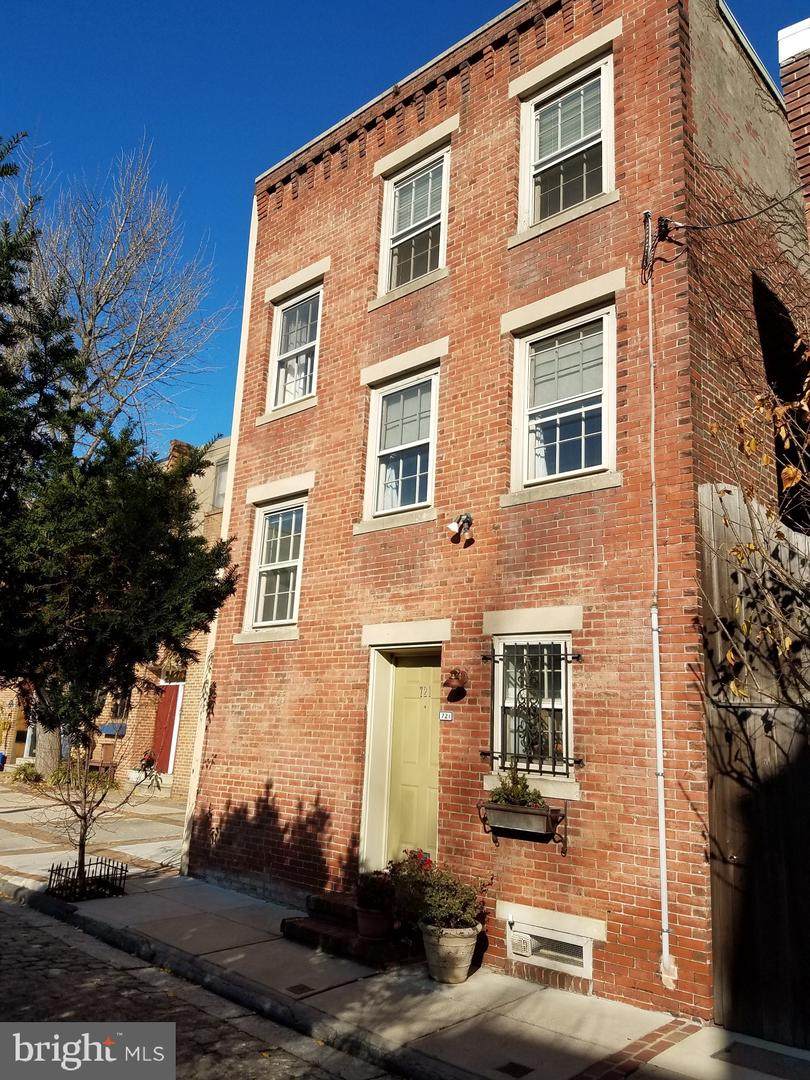 721 Bradford Alley - Photo 1