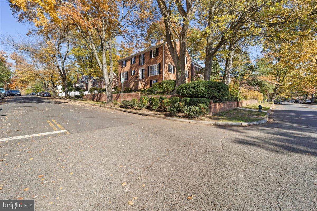 4201 47TH Street - Photo 1