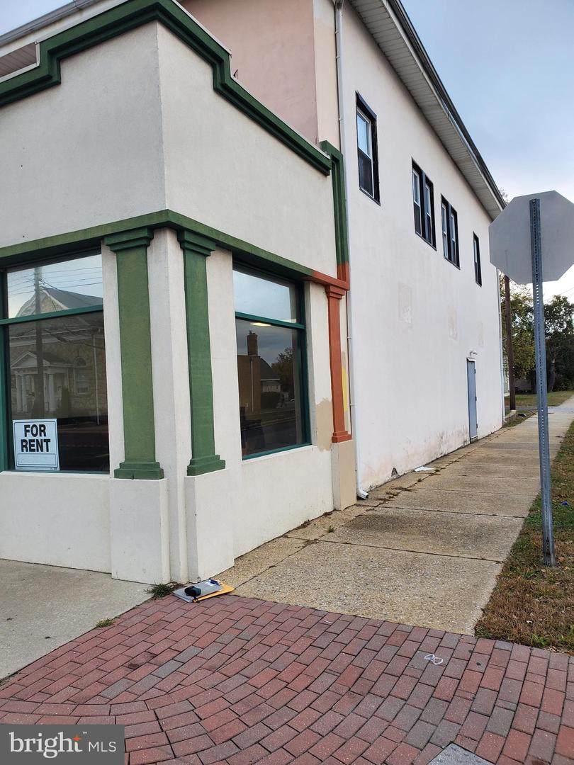 41-45 Broad Street - Photo 1