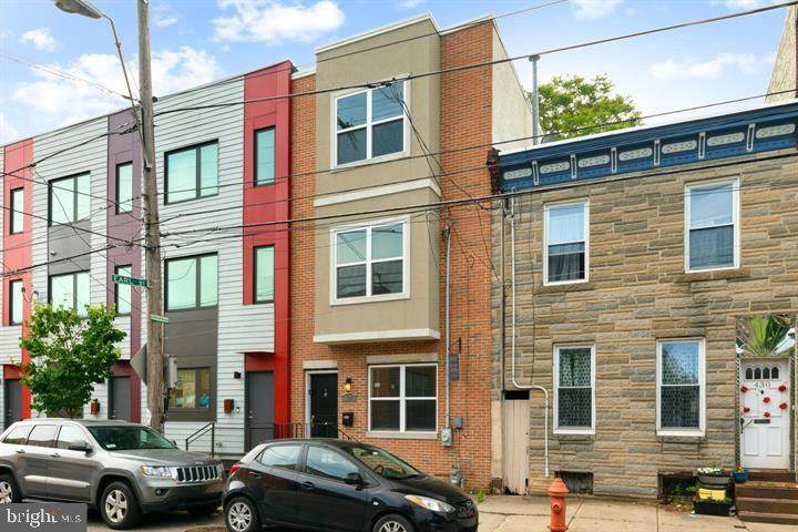 432 Thompson Street - Photo 1