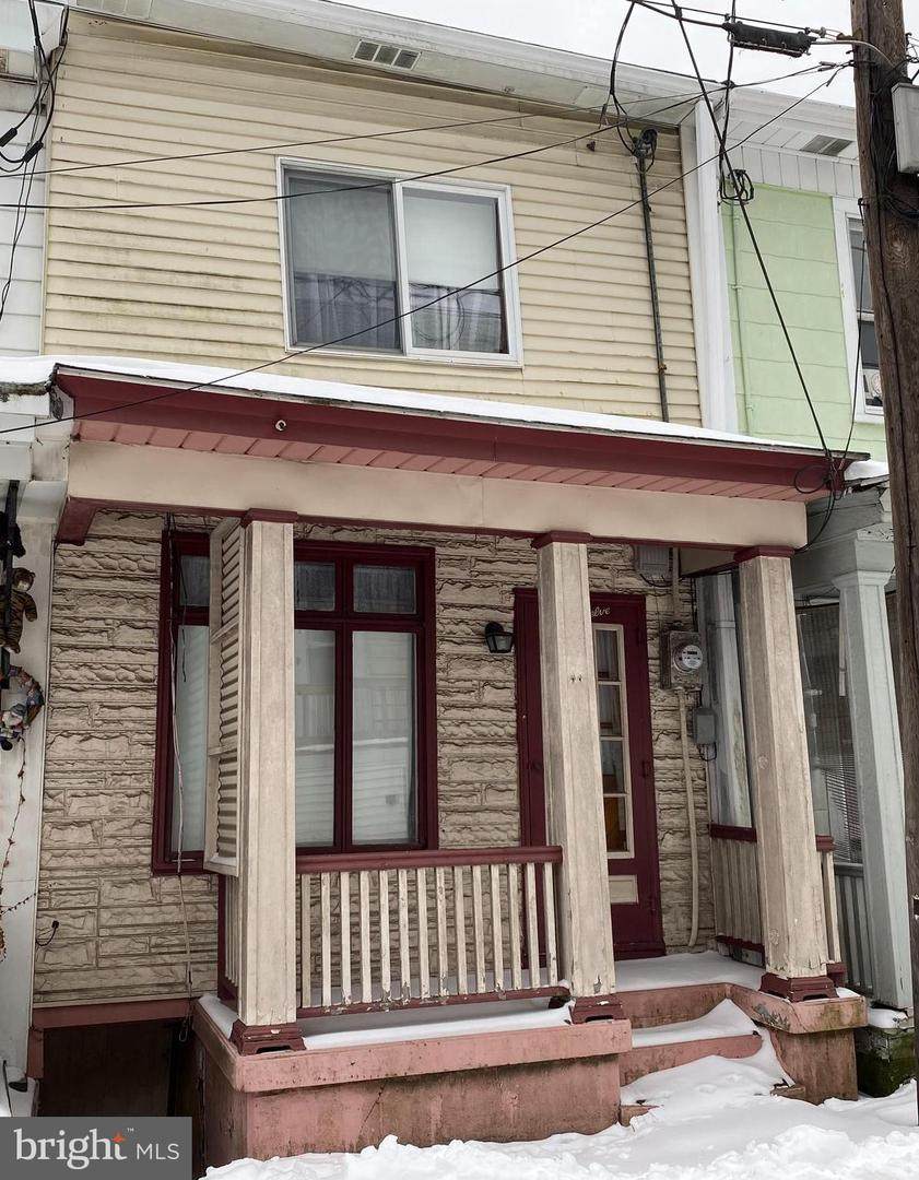 512 Columbus Street - Photo 1