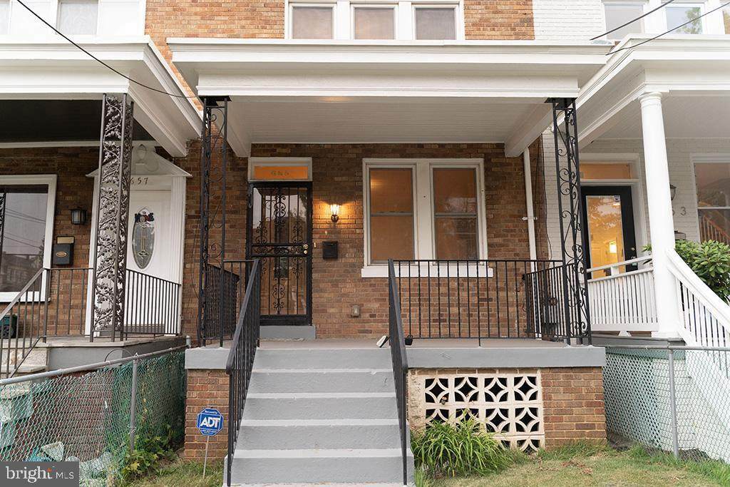 655 Hamilton Street - Photo 1