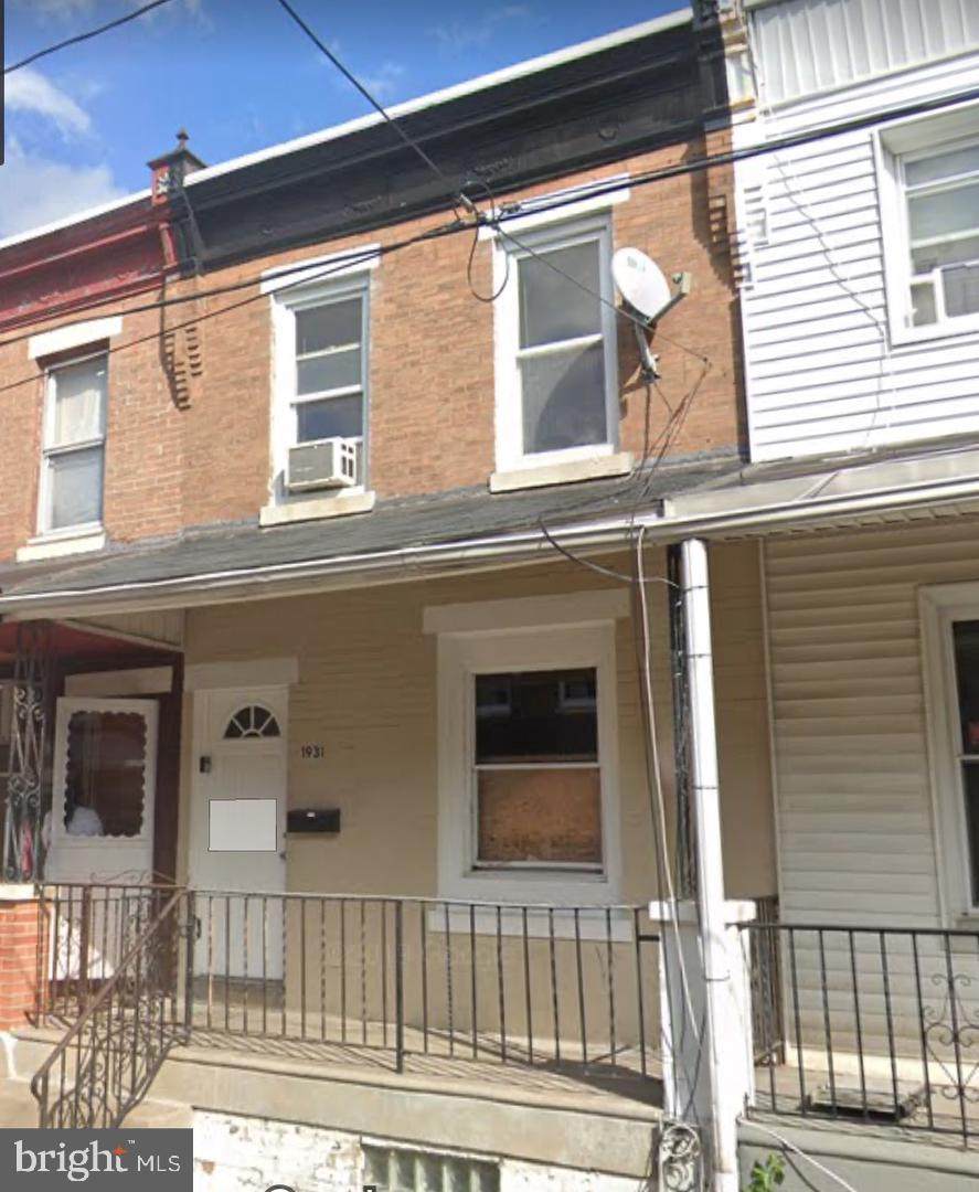 1931 Beechwood Street - Photo 1