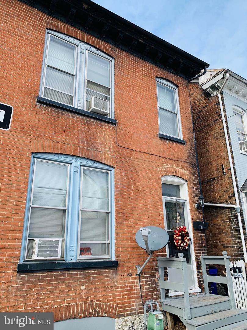 67 Elizabeth Street - Photo 1