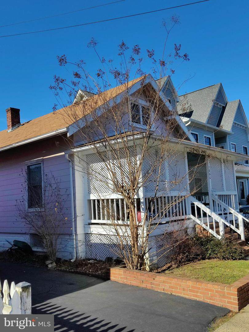 1806 Cleveland Street - Photo 1