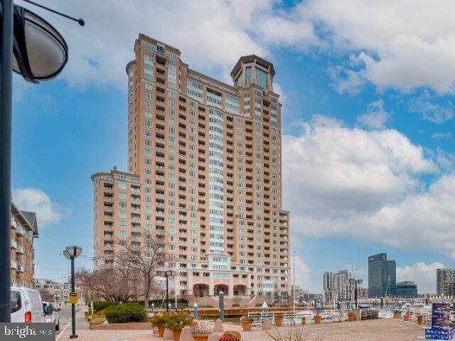 100 Harborview Drive - Photo 1