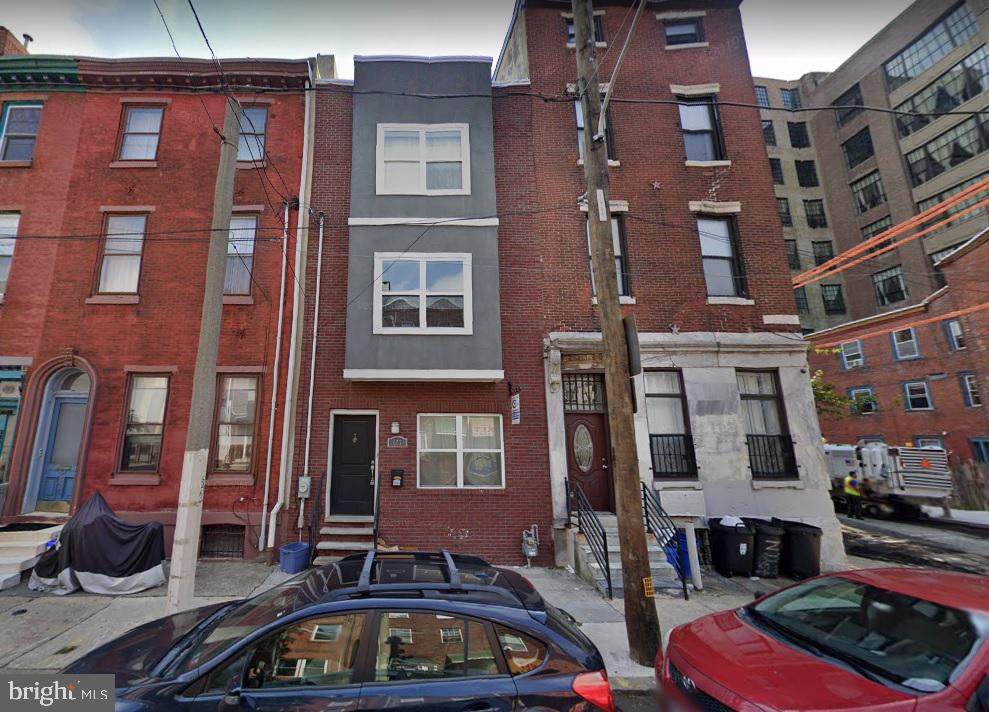 603 11TH Street - Photo 1