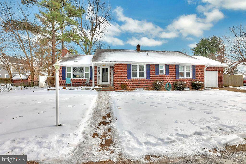 2614 Grant Avenue - Photo 1