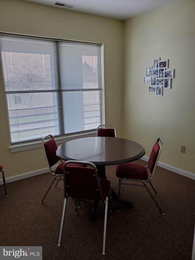 1712 Main Street - Photo 1