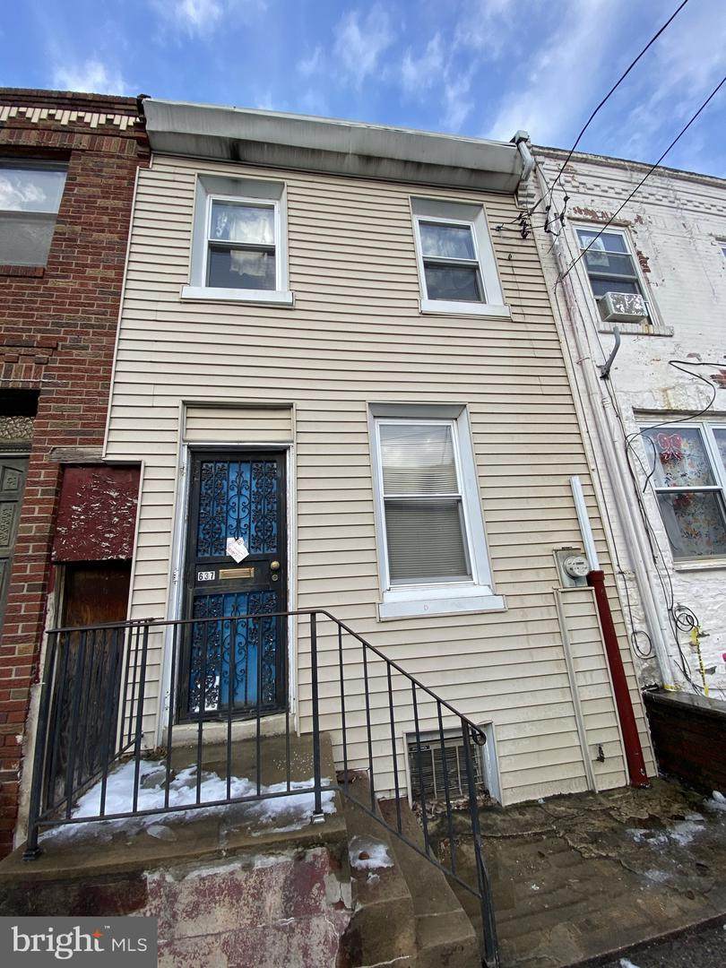 637 Mountain Street - Photo 1