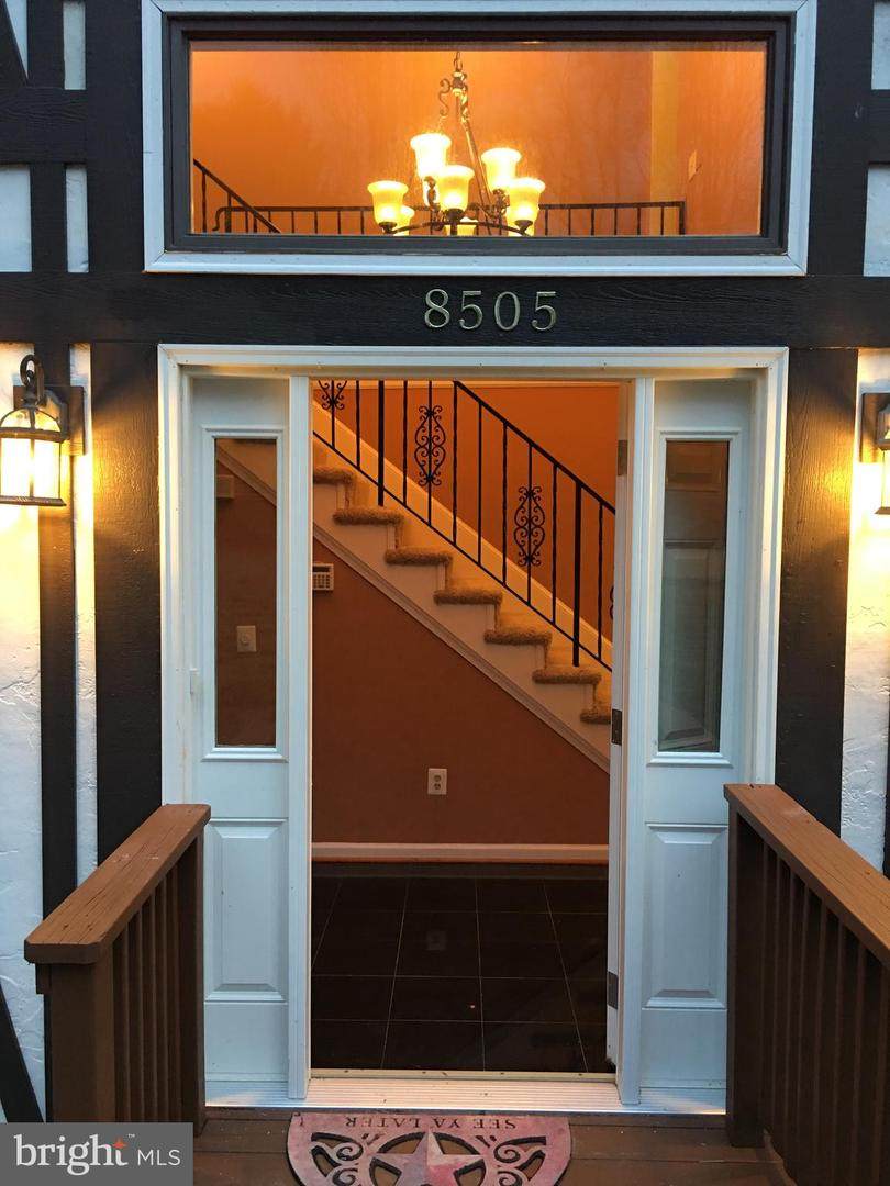8505 Richmond Avenue - Photo 1