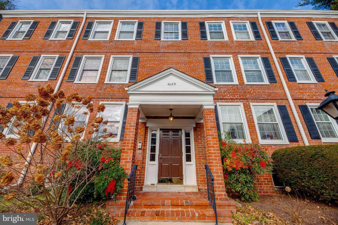 3035 Buchanan Street - Photo 1