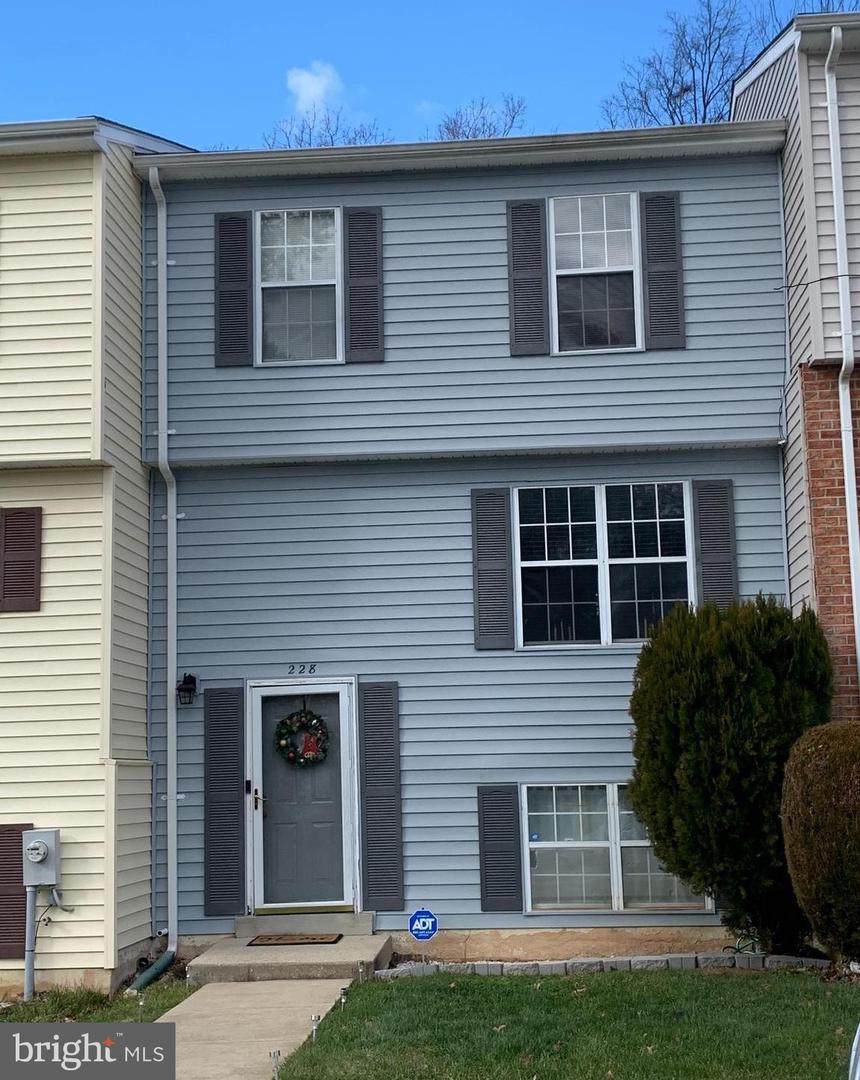 228 Sweet Pine Drive - Photo 1