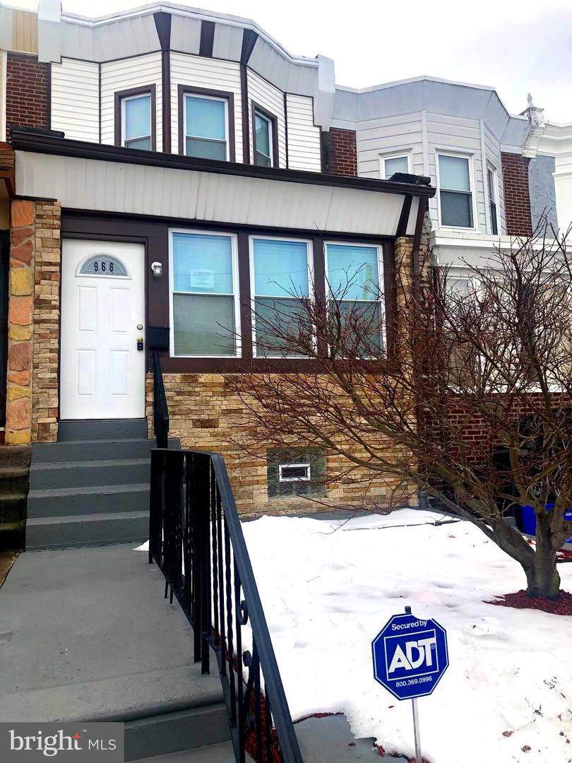 1966 Spencer Street - Photo 1
