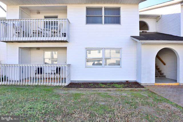 1004 Houston Circle - Photo 1